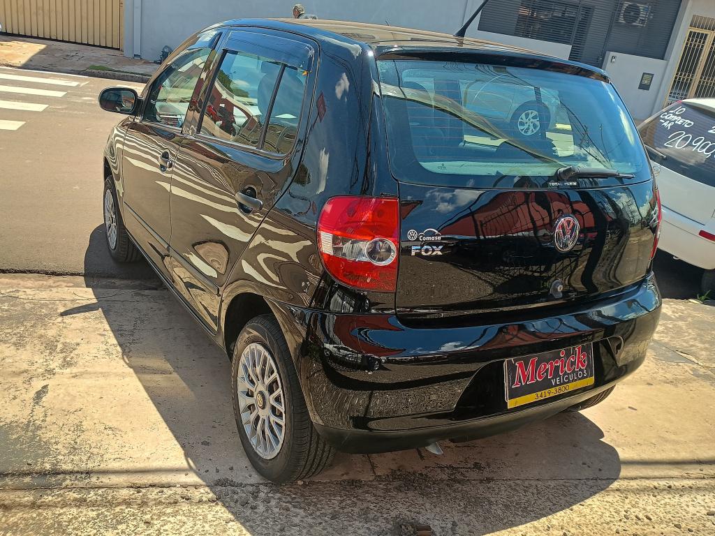 VOLKSWAGEN Fox - Foto