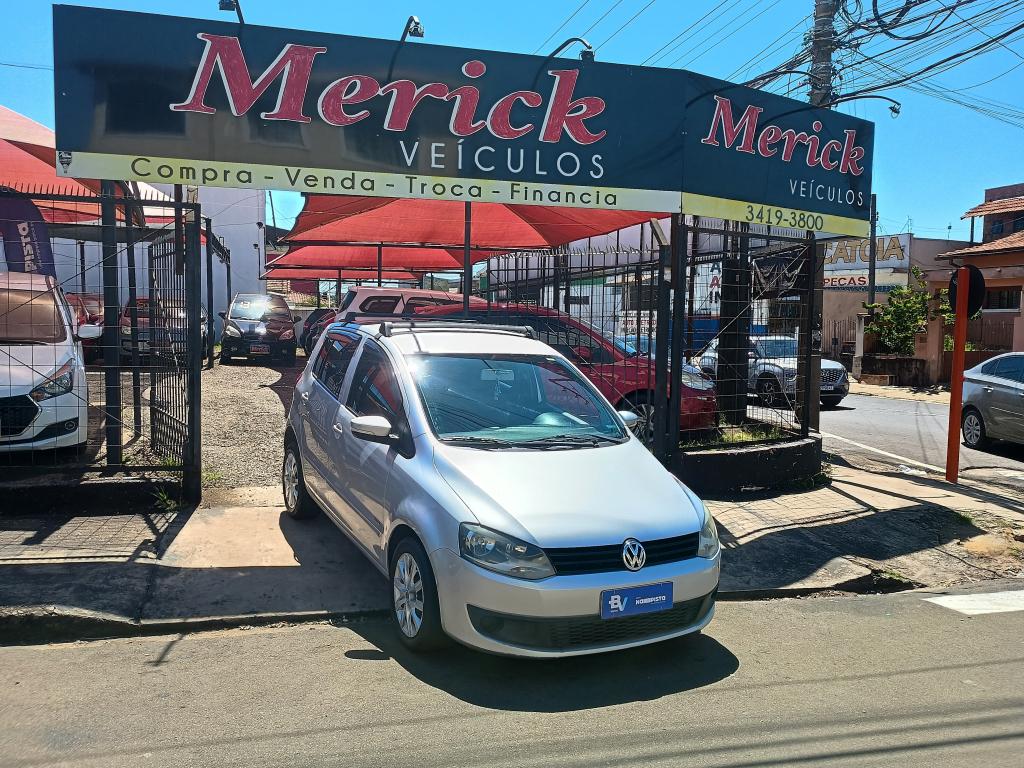 VOLKSWAGEN Fox - Foto