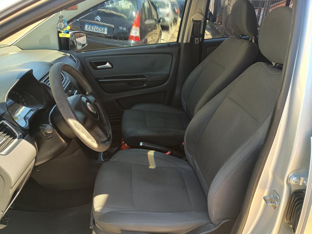 VOLKSWAGEN Fox - Foto