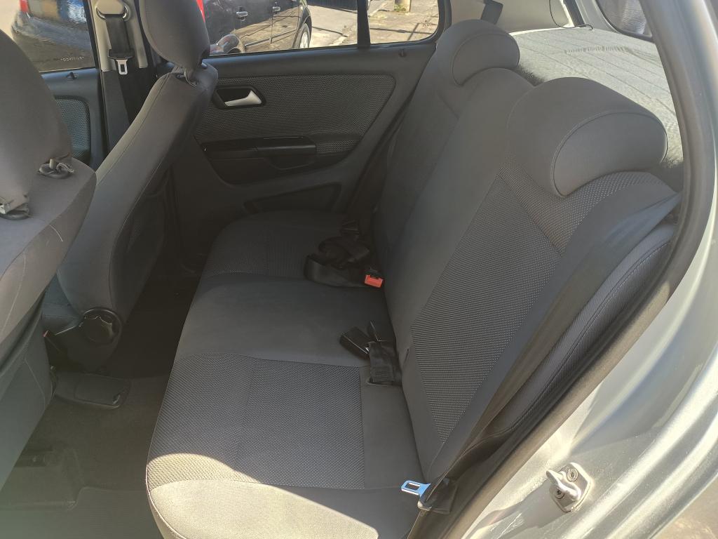 VOLKSWAGEN Fox - Foto