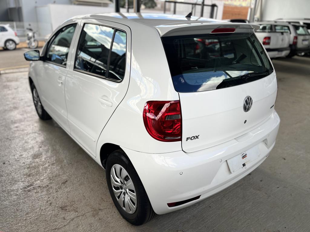 VOLKSWAGEN Fox - Foto