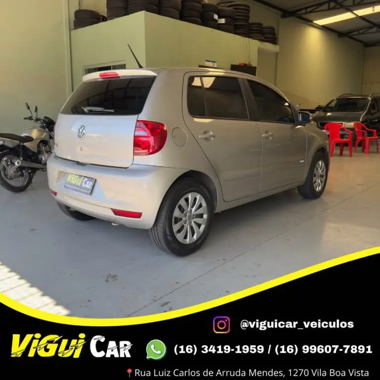 VOLKSWAGEN Fox - Foto
