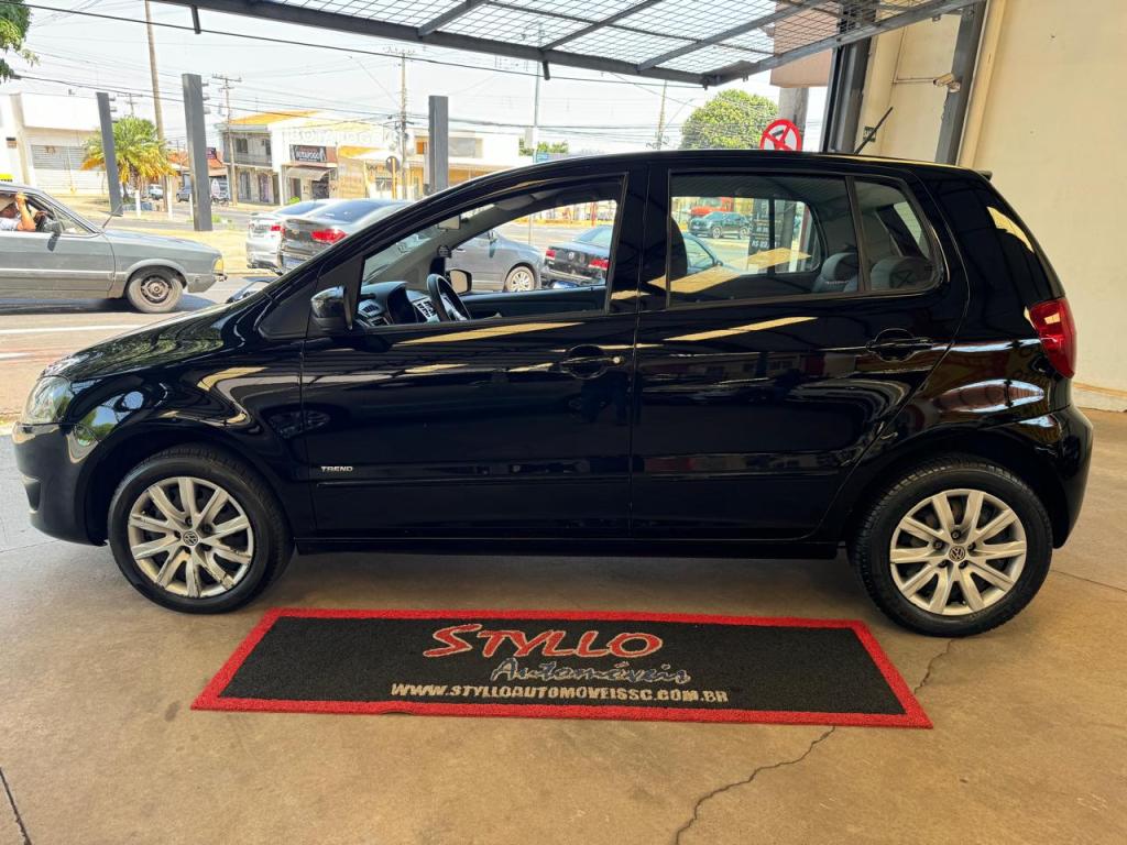 VOLKSWAGEN Fox - Foto