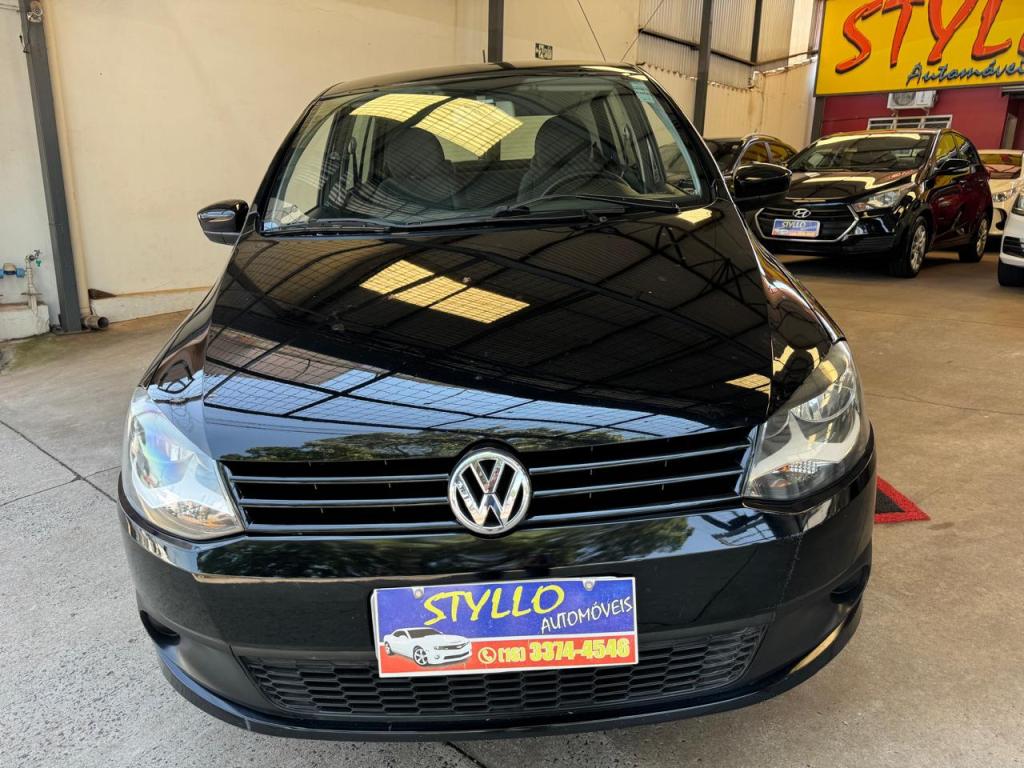 VOLKSWAGEN Fox - Foto
