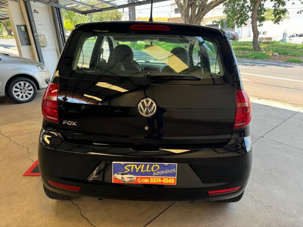 VOLKSWAGEN Fox - Foto