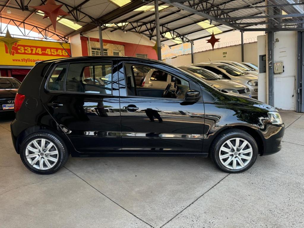 VOLKSWAGEN Fox - Foto