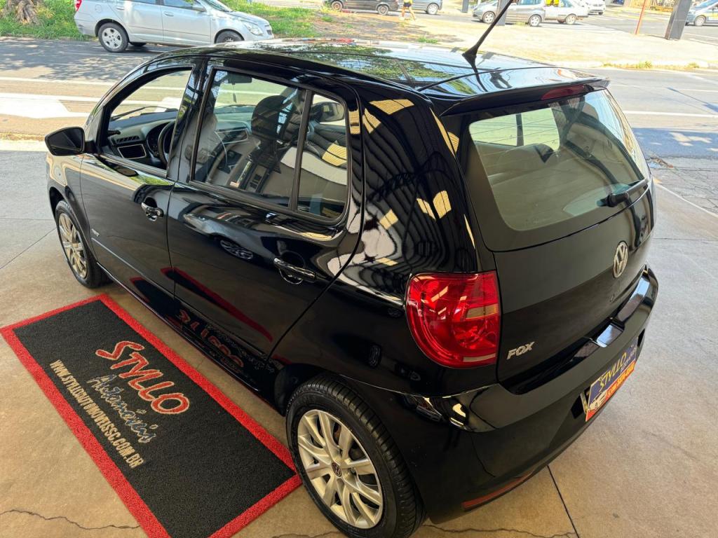 VOLKSWAGEN Fox - Foto