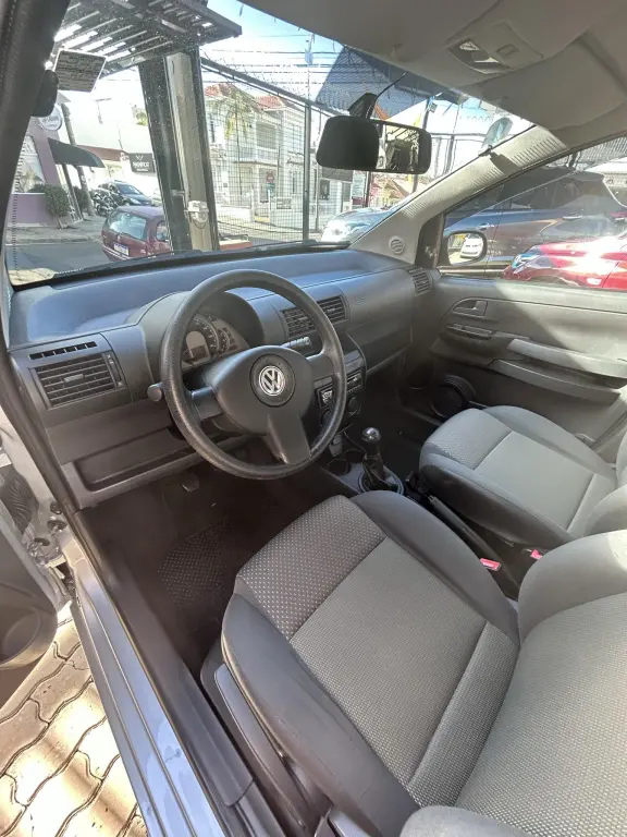 VOLKSWAGEN Fox - Foto