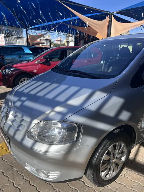 VOLKSWAGEN Fox - Foto