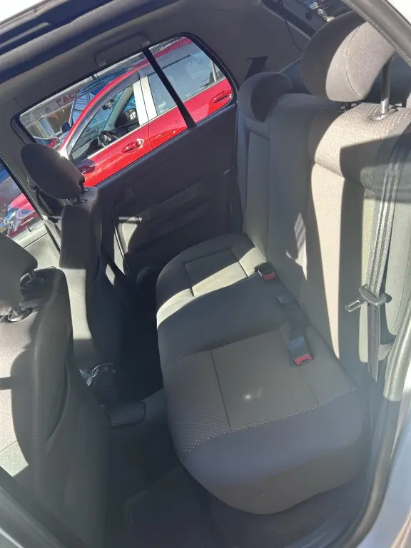 VOLKSWAGEN Fox - Foto