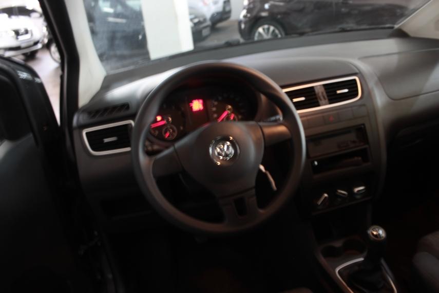 VOLKSWAGEN Fox - Foto