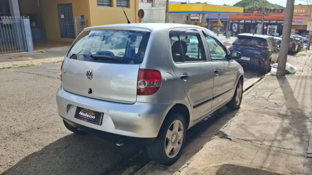 VOLKSWAGEN Fox - Foto