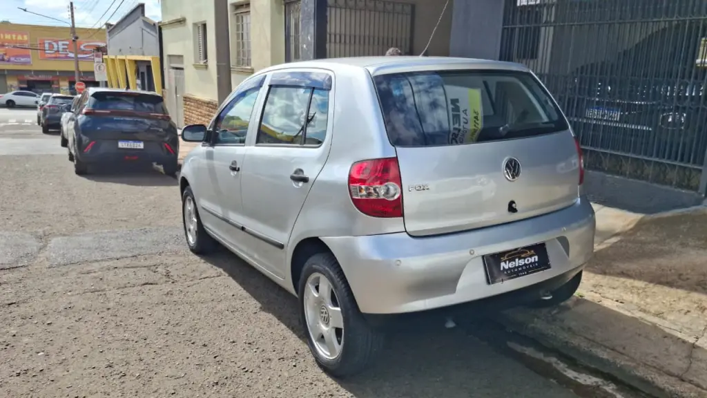 VOLKSWAGEN Fox - Foto