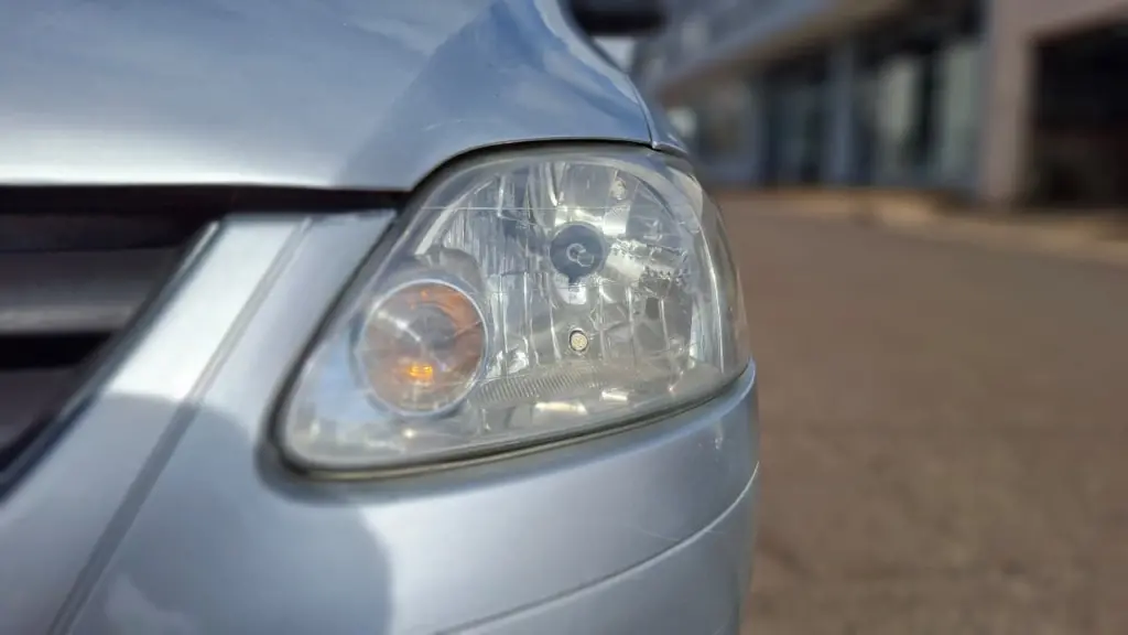 VOLKSWAGEN Fox - Foto