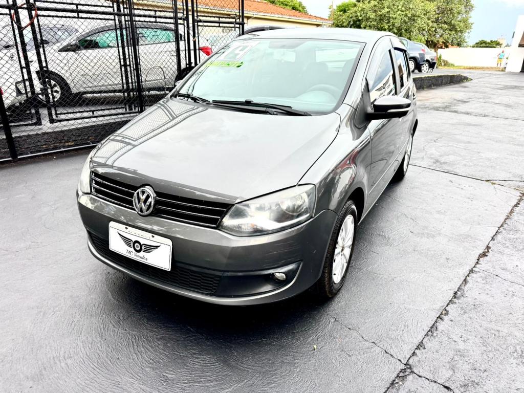 VOLKSWAGEN Fox - Foto