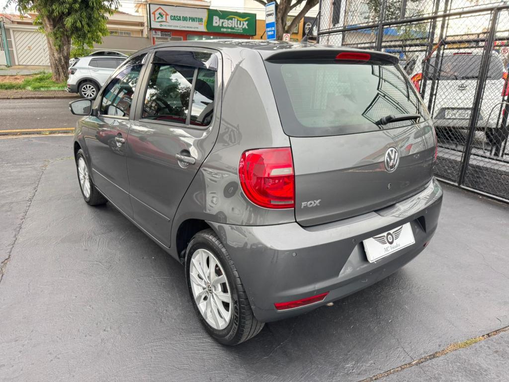 VOLKSWAGEN Fox - Foto