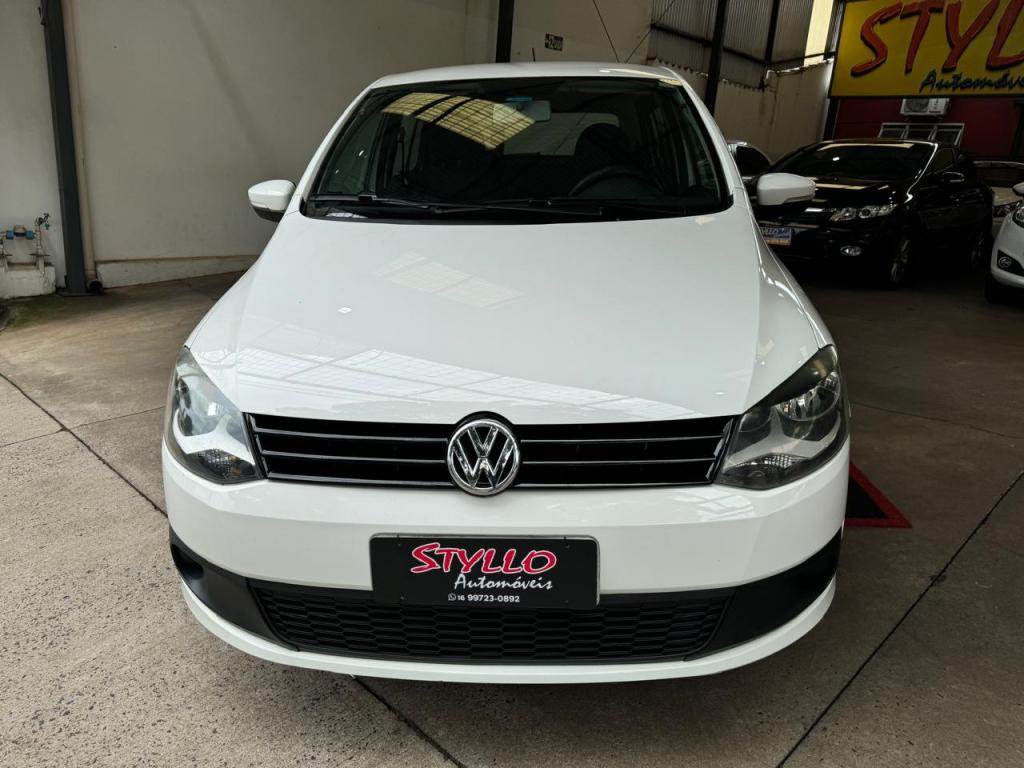 VOLKSWAGEN Fox - Foto