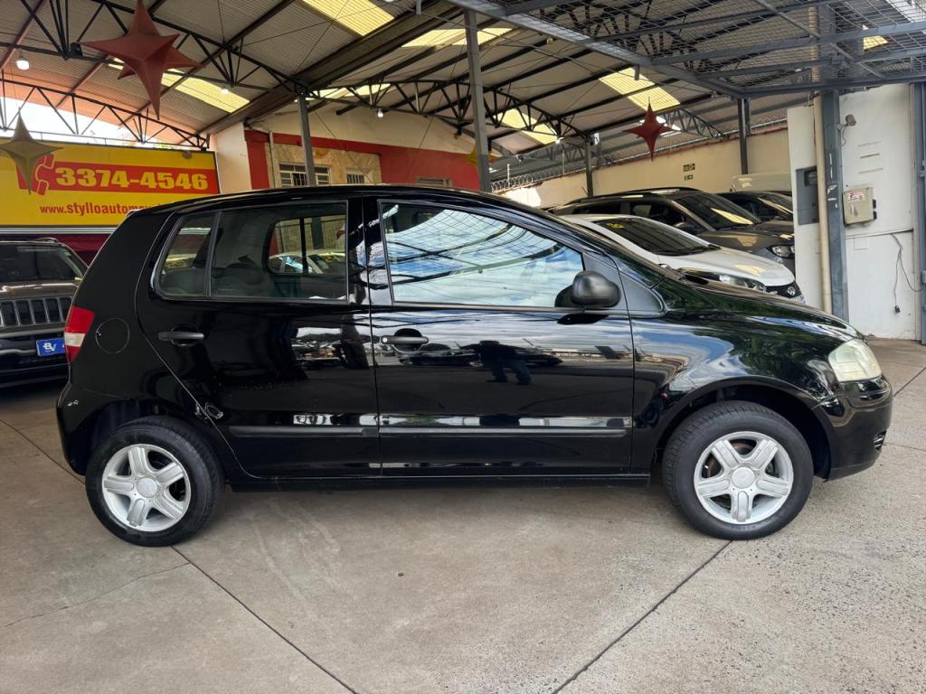 VOLKSWAGEN Fox - Foto