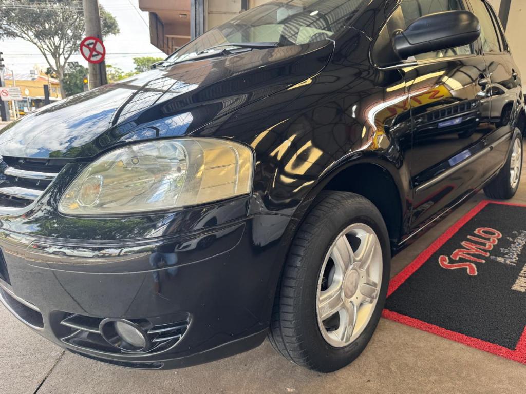 VOLKSWAGEN Fox - Foto