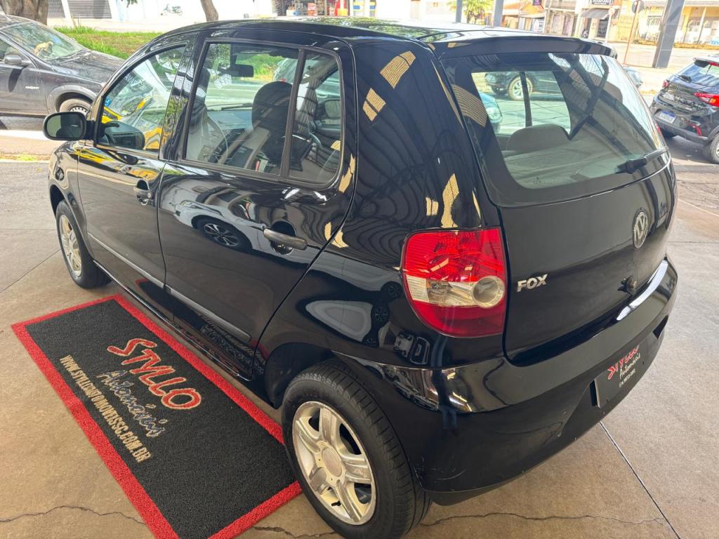 VOLKSWAGEN Fox - Foto