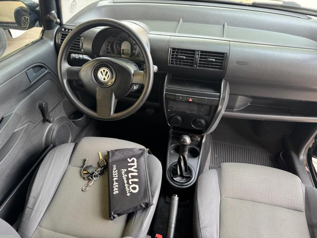 VOLKSWAGEN Fox - Foto