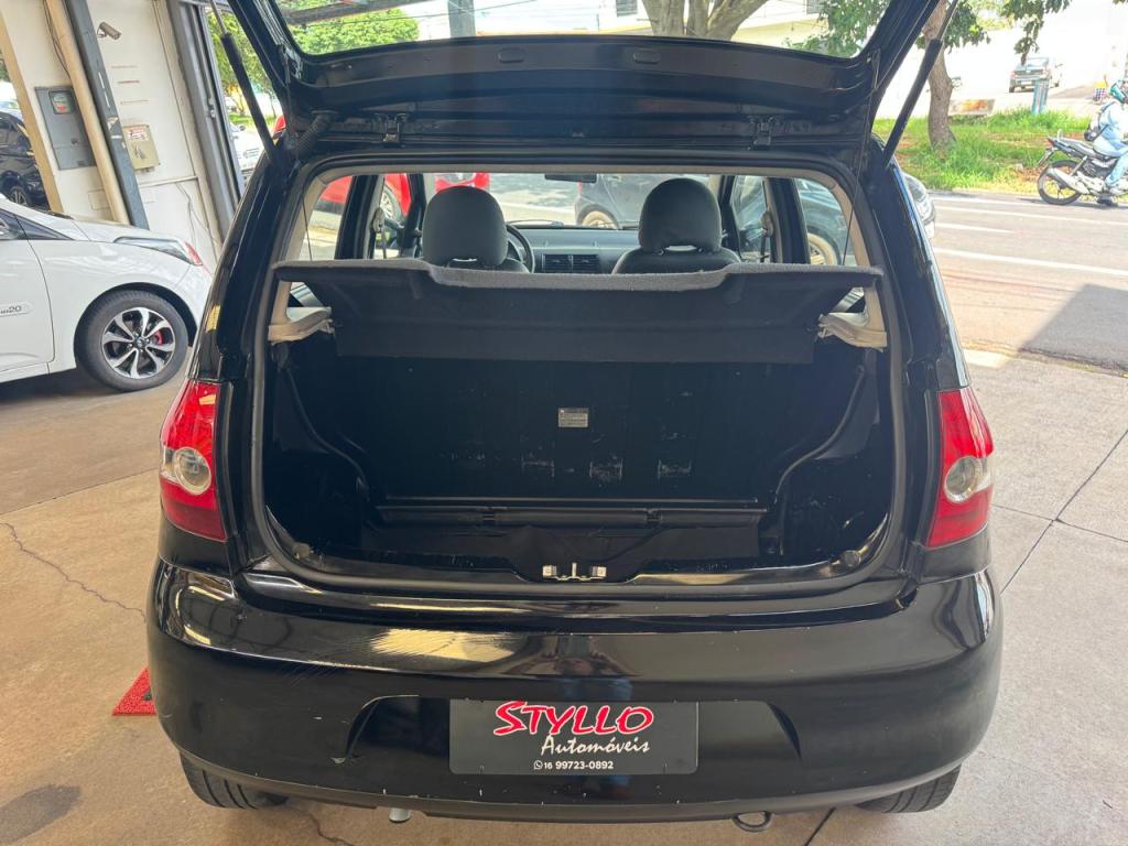 VOLKSWAGEN Fox - Foto