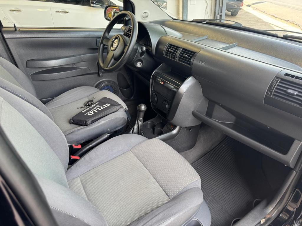 VOLKSWAGEN Fox - Foto
