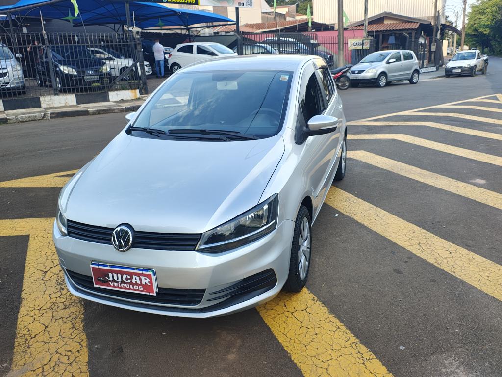 VOLKSWAGEN Fox - Foto