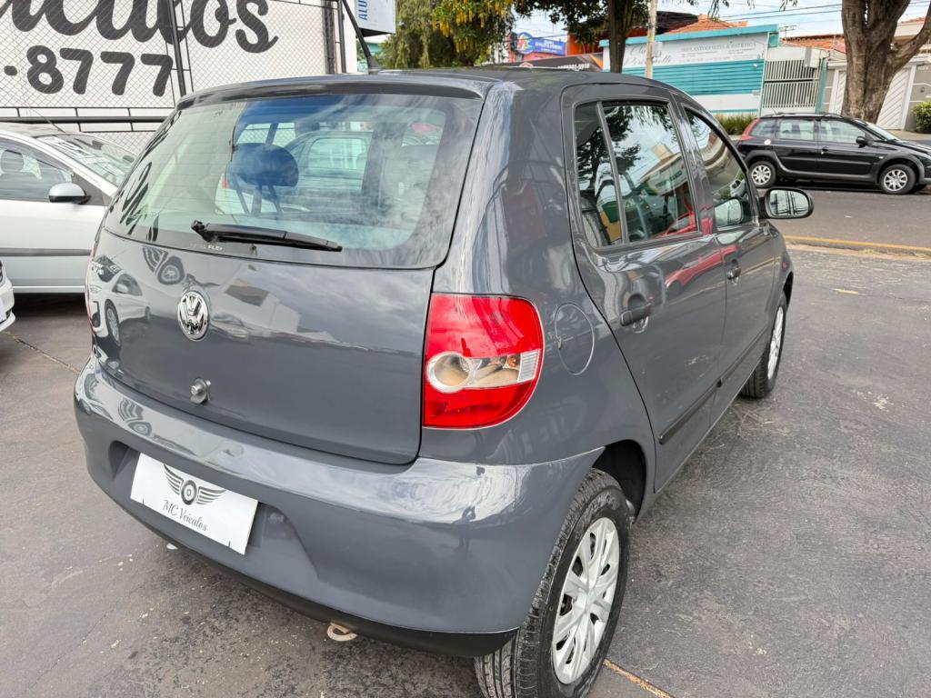 VOLKSWAGEN Fox - Foto