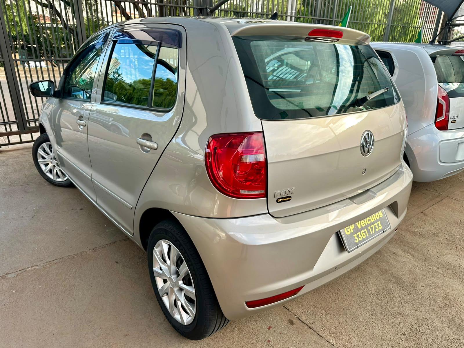 VOLKSWAGEN Fox - Foto