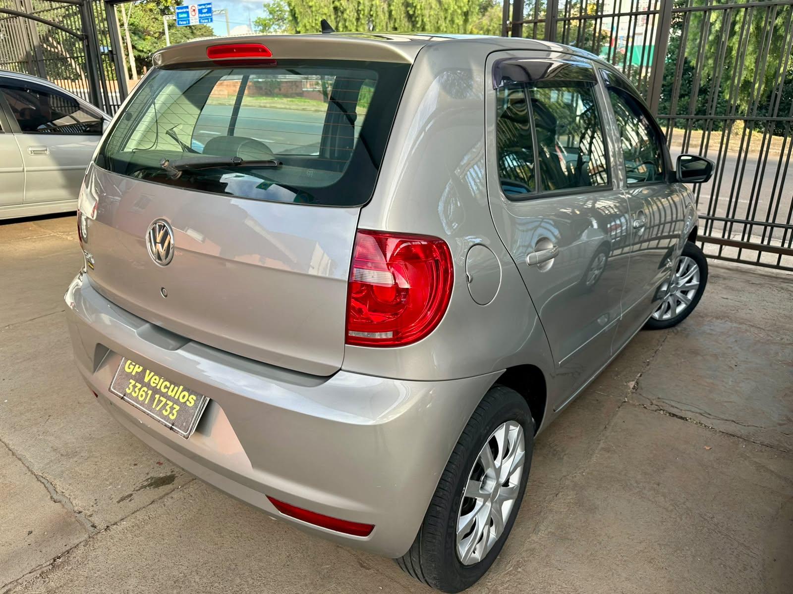VOLKSWAGEN Fox - Foto