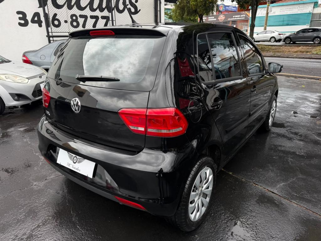 VOLKSWAGEN Fox - Foto