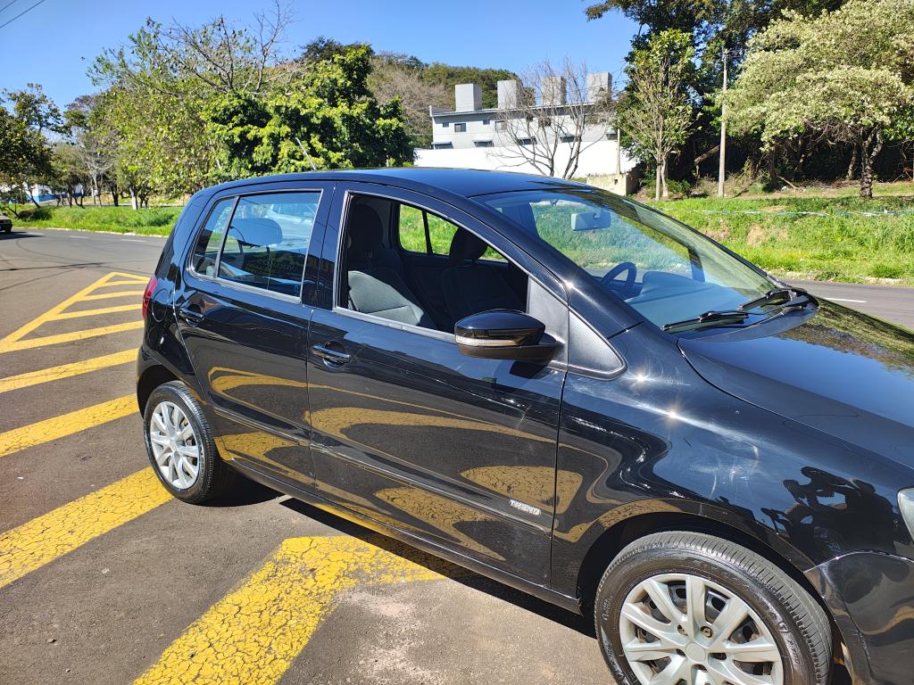 VOLKSWAGEN Fox - Foto