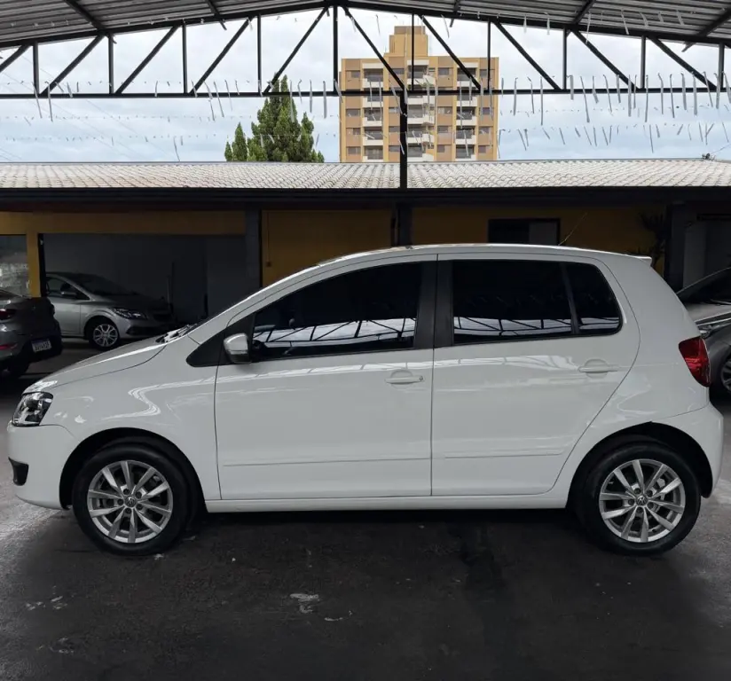 VOLKSWAGEN Fox - Foto
