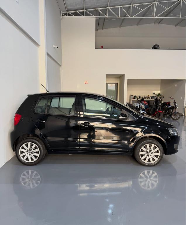 VOLKSWAGEN Fox - Foto