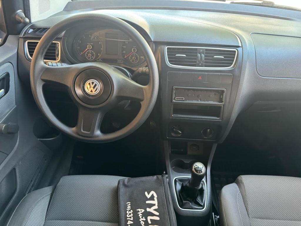 VOLKSWAGEN Fox - Foto
