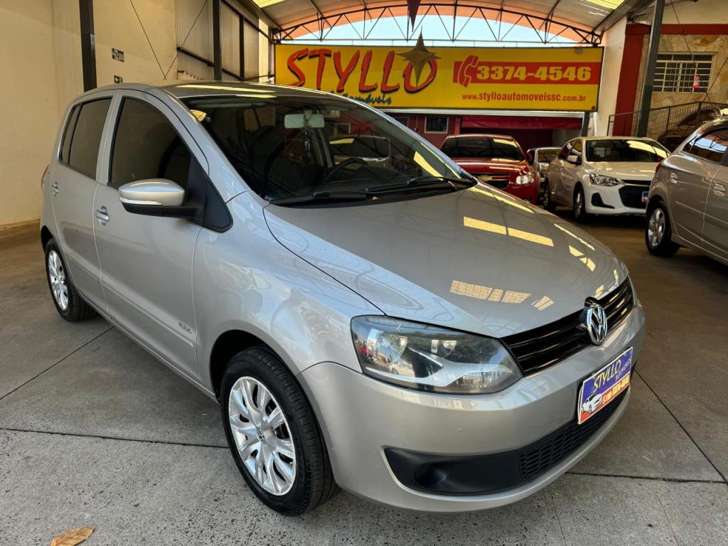 VOLKSWAGEN Fox - Foto