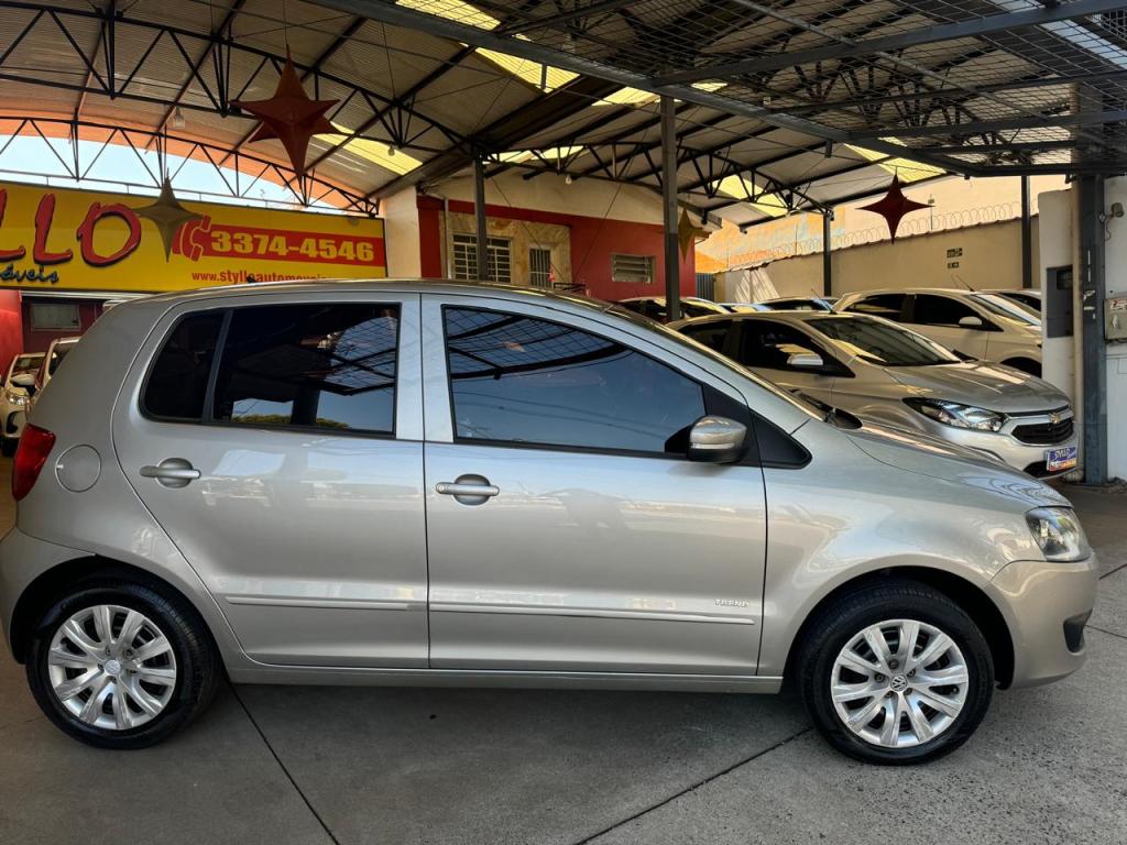 VOLKSWAGEN Fox - Foto