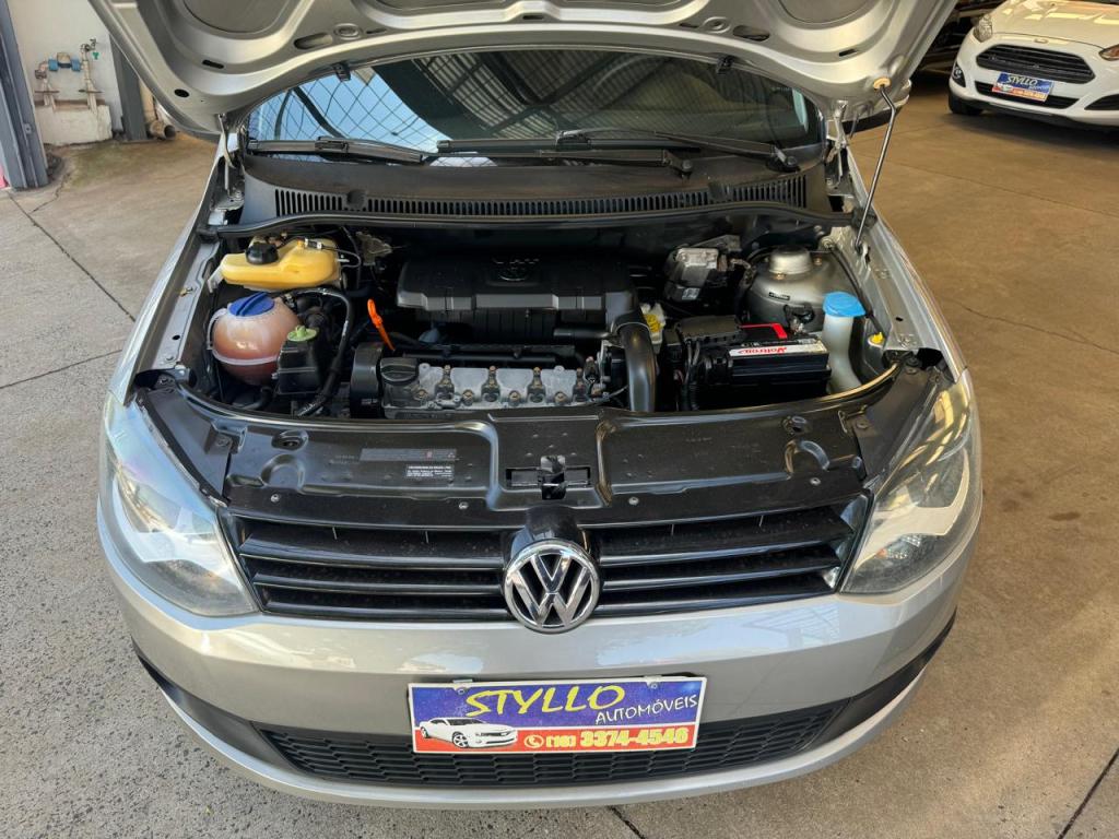 VOLKSWAGEN Fox - Foto