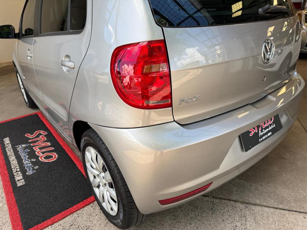 VOLKSWAGEN Fox - Foto