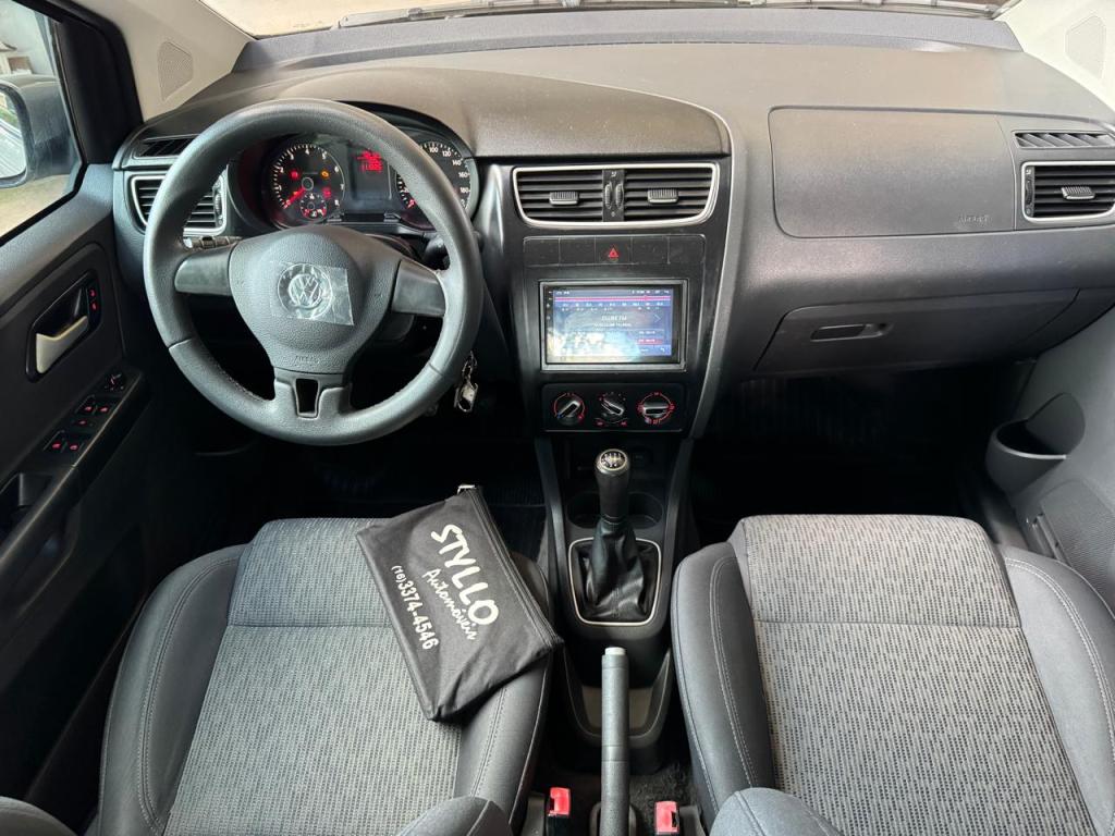 VOLKSWAGEN Fox - Foto