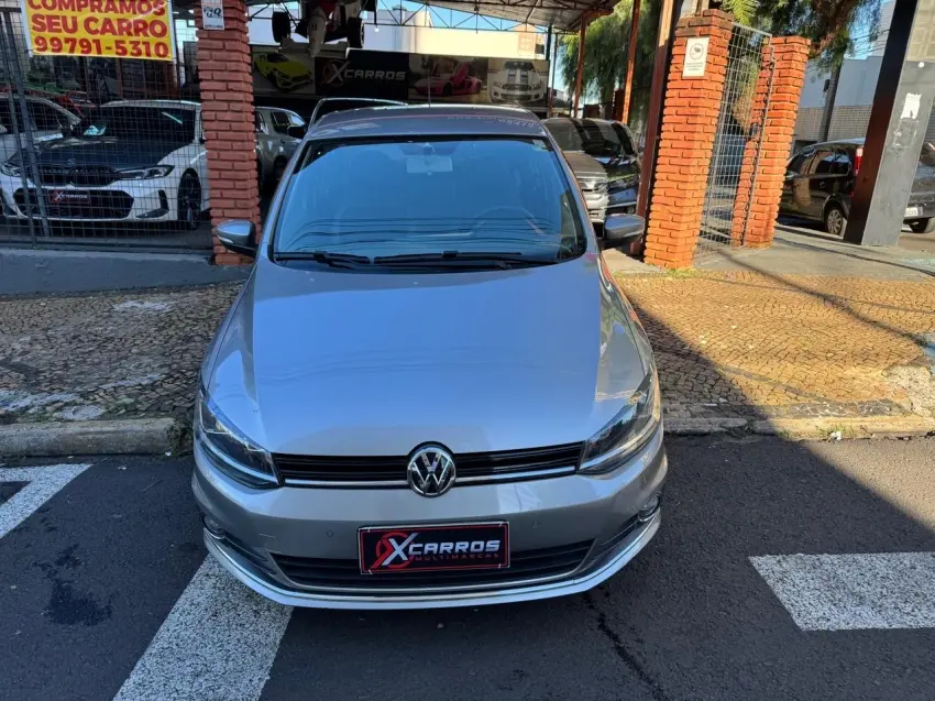 VOLKSWAGEN Fox - Foto