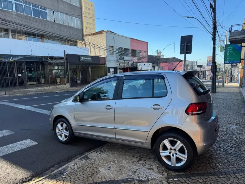 VOLKSWAGEN Fox - Foto