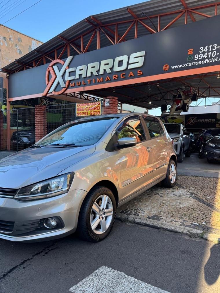 VOLKSWAGEN Fox - Foto