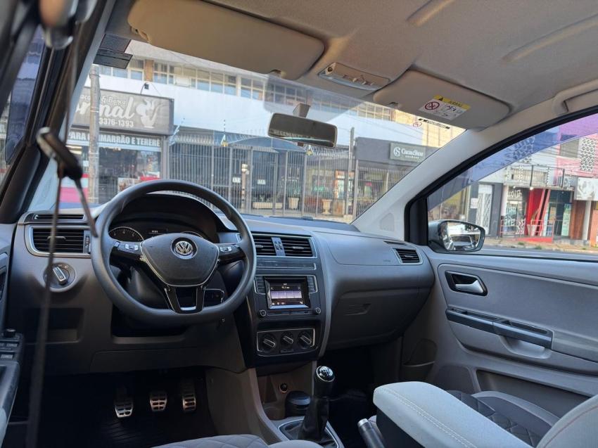 VOLKSWAGEN Fox - Foto