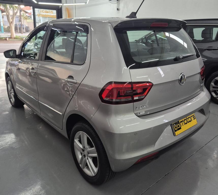 VOLKSWAGEN Fox - Foto