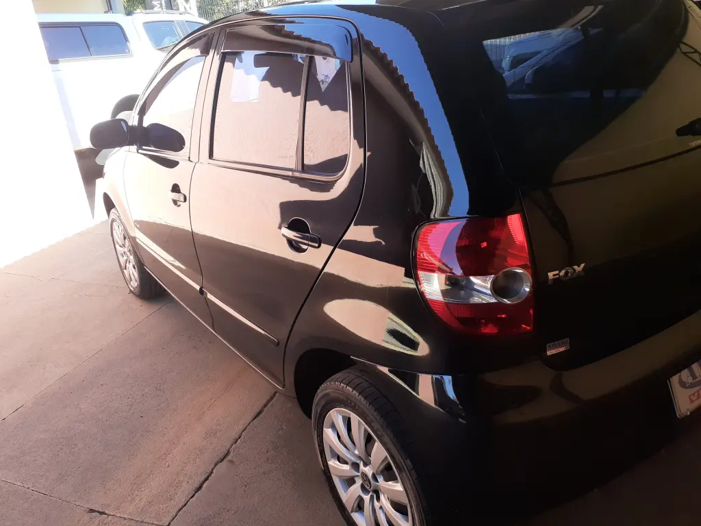 VOLKSWAGEN Fox - Foto