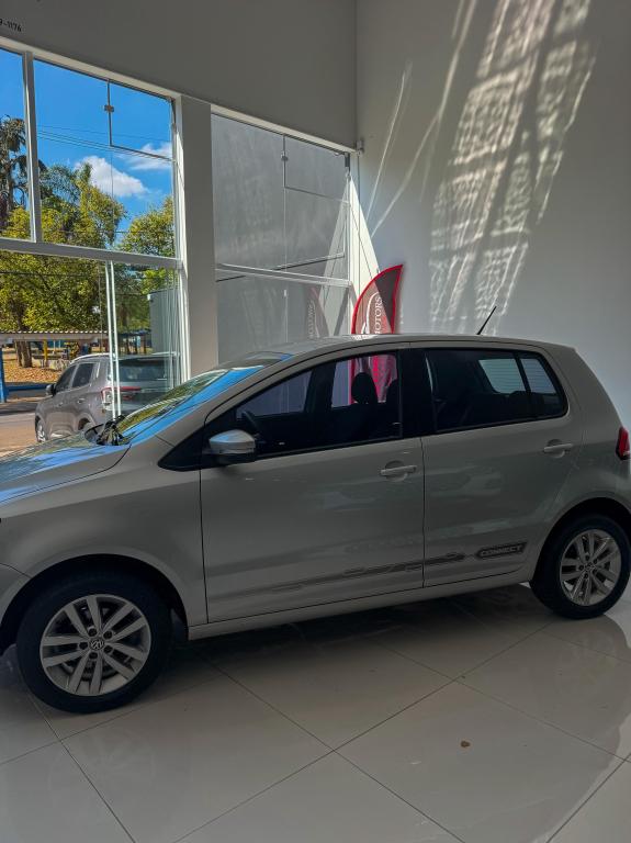 VOLKSWAGEN Fox - Foto