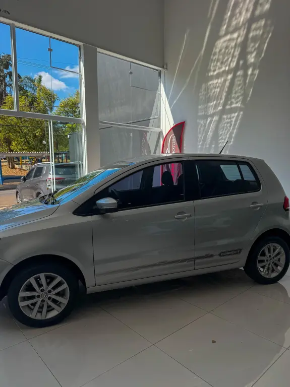 VOLKSWAGEN Fox - Foto
