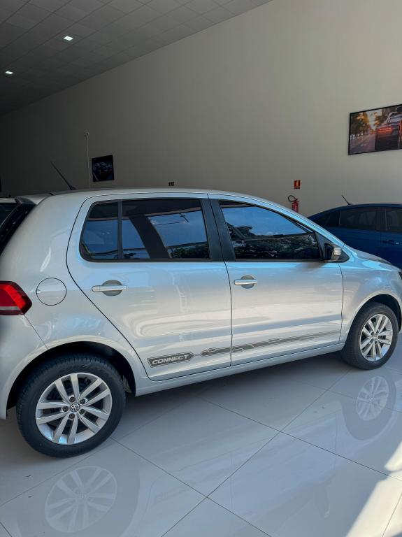 VOLKSWAGEN Fox - Foto